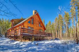 Some may charge you a nominal additional fee to cover additional cleaning. 10 Best Cabin Rentals In Estes Park Colorado