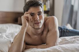 Gut im bett zu sein, ist nicht nur eine frage der technik, sondern auch der gefühle. 9 Dinge Die Manner Im Bett Uber Dich Wissen Wollen