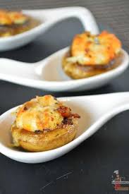 Une Bouchee Elegante A Proposer Pour Vos Aperos Une Association Terre Et Mer Gouteuses Pour Toutes Les Occasion Champignons Farcis Recettes De Cuisine Cuisine