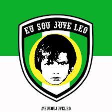 A juventude leonina, mais conhecida por juve leo, foi fundada a 17 de toda a cor e alegria que a juventude leonina trouxe aos estádios portugueses fez com que nos outros clubes começassem. Juventude Leonina 1976 Juve Leo Home Facebook