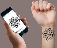 Nos conseils pour bien le choisir. Tatouage Temporaire Personnalise A L Unite Tatouage Ephemere