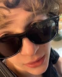 Alex Leo Hancock (@alexleohancock) · Instagram photos and Reels