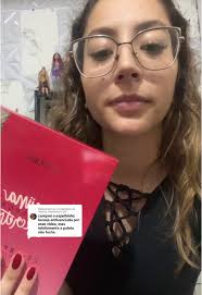 Maquiagem com Paleta de Cores de Nina Secrets