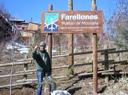 Ubicado 36 kilómetros al este de santiago. Descubre Los Secretos De Farellones El Guardian De Los Tres Valles Chile Lugares De Nieve