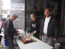 Her er det gode forhold for. Kulturhaelja Velkommen Til Mjondalen Sentrum I Dag For En ÙÙŠØ³Ø¨ÙˆÙƒ