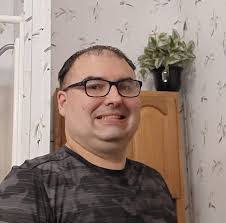 Nikolas Long's Instagram, Twitter & Facebook