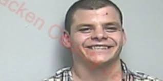 Man purposely breaks stolen phone in front of deputy, arrested