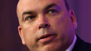 Lygon St stalwart Pat Knox retires, sells Poppyshop to new owner after 47  years at business