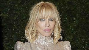 Kurt cobain and courtney love moved into the hollywood heights house in 1992, the year they courtney love, who was married to the kurt cobain from 1992 until his death in 1994, paid tribute to. Courtney Love Entschuldigt Sich Bei Dave Grohl Und Trent Reznor