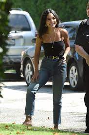 See more ideas about vanessa hudgens, vanessa, vanessa hudgens style. Vanessa Hudgens Street Style 07 30 2019 Celebmafia