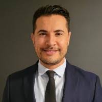 Mike Hakim's Instagram, Twitter & Facebook