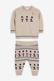 Old navy has a large baby christmas dresses selection in an assortment of exciting options. 13 Adorable Baby Christmas Outfits From 6