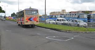 4 fast easy visual effects in premiere pro. Curepipe Il Fait Semblant De Se Faire Renverser Par Une Voiture Pour De L Argent Lexpress Mu