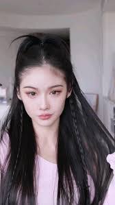 Ingrid Davila's Instagram, Twitter & Facebook