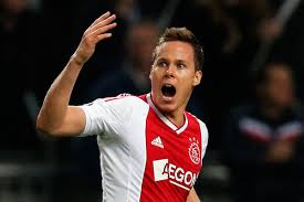 29 septembre 1984 (36 ans). Niklas Moisander Serie A Siirrostaan Taysin Oikea Askel Uralleni Suomifutis