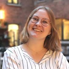 Idag lämnar jag tillsammans med Hanna Granström, Louise Lönn, Samuel  Sjöqvist, Daira Klucis Lövström, Linda Goude, Benjamin Hedlund Peters &  Oskar Olsson in slutrapporten för vårt kandidatarbete.