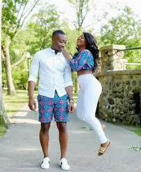 Découverte de la culture vestimentaire africaine. 220 Meilleures Idees Sur Couples Assortis Tenues Pour Couples Tenue Africaine Mode Africaine