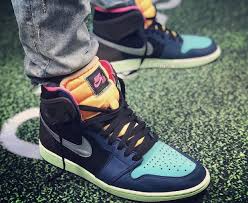 In order to complete all the lacing styles laid on in this guide, we recommend using 72″, flat laces. How Are We Feeling About The Bio Hack Jordan 1s Sneakers Sneakersfashion Sneakersoutfit Sneakershead Air Jordans Womens Basketball Shoes Shoes Ads