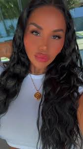 Dolly Cardona's Instagram, Twitter & Facebook