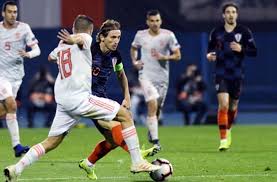 Croatia và tây ban nha đã phải cần tới kết quả của lượt trận cuối cùng tại vòng bảng mới có thể giành vé đi tiếp tại euro 2021. Nháº­n Ä'á»‹nh Dá»± Ä'oan Tá»· Sá»' Tay Ban Nha Vs Croatia 23h Ngay 28 6 Luka Modric Len Tiáº¿ng
