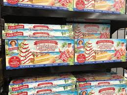 Little debbie christmas treecakes recipe. Little Debbie Christmas Tree Cakes Available At Walmart Now Celebrate Christmas In July