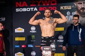 Patrik kincl sice v titulové bitvě se soldicem hrdinně vzdoroval, ale nakonec bohužel padl ve třetím kole via tko. 8qlpqbpjid0hdm