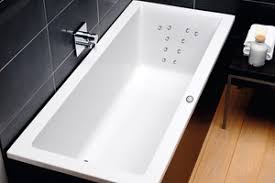Eine badewanne mit whirlpoolfunktion nimmt nicht mehr platz weg als eine normale wanne. 10 Dusen Fur Die Wanne Shk Profi