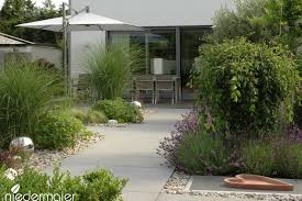 Pflanzungen Gartenideen Niedermaier Garten Freiraume Gmbh Purfing X2f Vaterstetten Bei Munchen Gartengestaltung Garten Design Stadtgarten