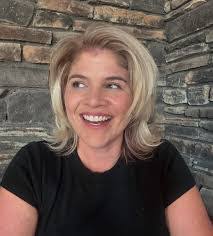 Amanda Chudy's Instagram, Twitter & Facebook