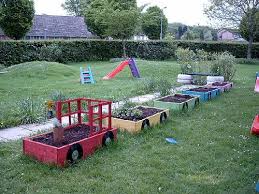 Inspiring Garden Ideas For Kids School Garden Community Gardening Gardening For Kids