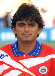 Ask anything you want to learn about mauricio rojas by getting answers on askfm. Futbolistas Que No Parecen Futbolistas El Listado Definitivo Revista El Agora