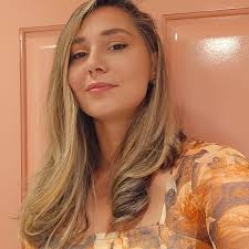 Jenn Burns (@jennbmusic) • Instagram photos and videos