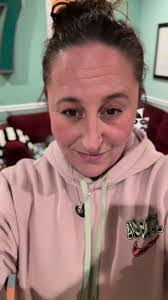 Julie Wightman's Instagram, Twitter & Facebook