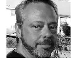 Lance Sims's Instagram, Twitter & Facebook