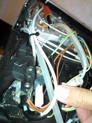 Prepare coffee & milk simultaneously. Delonghi Primadonna Avant Esam 6700 Net Para