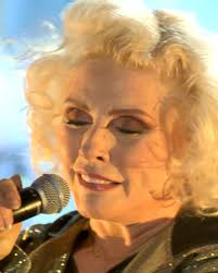 Blondie's amazing performance of “One Way or Another” 🤩 Celebrate New  Years Eve today with concerts from Blondie, Fleetwood Mac, Queen, AC/DC,  Willie Nelson and more