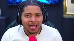 Donato Espiando: Jugando Solo Versus Escuadra