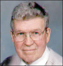 Robert McQuillan Obituary (2004)