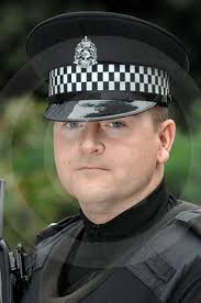 14380151-Collect Picture of Glasgow Policeman Derek McDowell