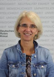 Ansprechpartner*innen