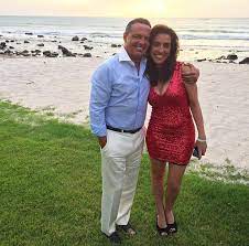 Reviven entrevista donde luis miguel coquetea con gloria calzada 1/1 luis miguel, quien en ese entonces tenía 25 años de edad, dejó muy en claro que no se veía en un matrimonio Video Tras Siete Anos Luis Miguel Ofrece Entrevista Televisada
