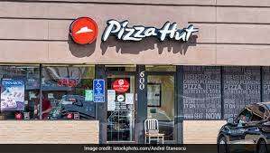 The initial public offering (ipo) of devyani international, the operator of popular brands costa coffee, pizza hut and kfc in india, opened today (4 august). Devyani International Ipo The Fast Food Chain Operator S Ipo Opens Today I E August 4