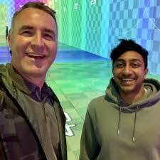 Robert Mikula's Instagram, Twitter & Facebook