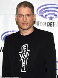 Nov 10, 2020 · wentworth miller, el actor que durante las cinco entregas ha dado vida a michael scofield ha decidido no volver a interpretarlo. Wentworth Miller Spricht Die Fan Theorie An Prison Break Charakter Ist Schwul Nachdem Er Gerade Rollen Verlassen Hat Nach Welt