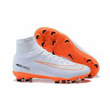 Synthetic leather upper for great ball feel. Kasut Bola Nike 2018 Online Shopping