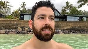 Zachary Lain's Instagram, Twitter & Facebook