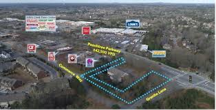 This location serves 64,614 suwanee residents with a median income of $102,224. Peachtree Pkwy Granite Lane Suwanee Ga 30024 Loopnet Com
