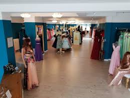 Check spelling or type a new query. Brautmoden Abendkleider Cocktailkleider Astrapahl Startseite Facebook