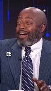 Darnell Rollins's Instagram, Twitter & Facebook