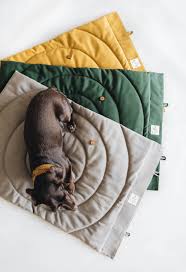 Machine wash delicate means it's easy to clean. Dog Travel Blanket Compass Handcrafted By Band Roll In Germany